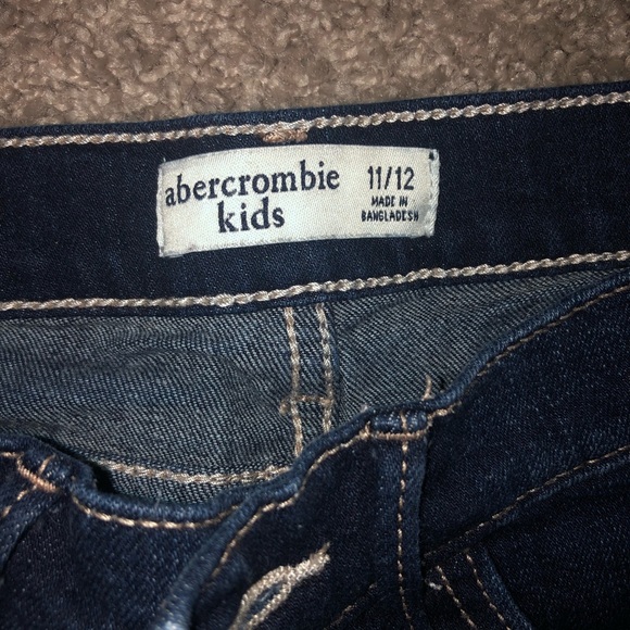 Shorts - Picture 2 of 2